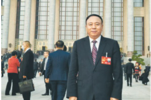 全國人大代表、九洲集團董事長李寅：提高微電網(wǎng)利用率 推動能源結(jié)構(gòu)轉(zhuǎn)型